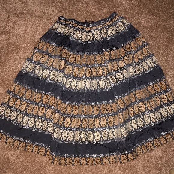 Dresses & Skirts - Boho embroidery pleated skirt